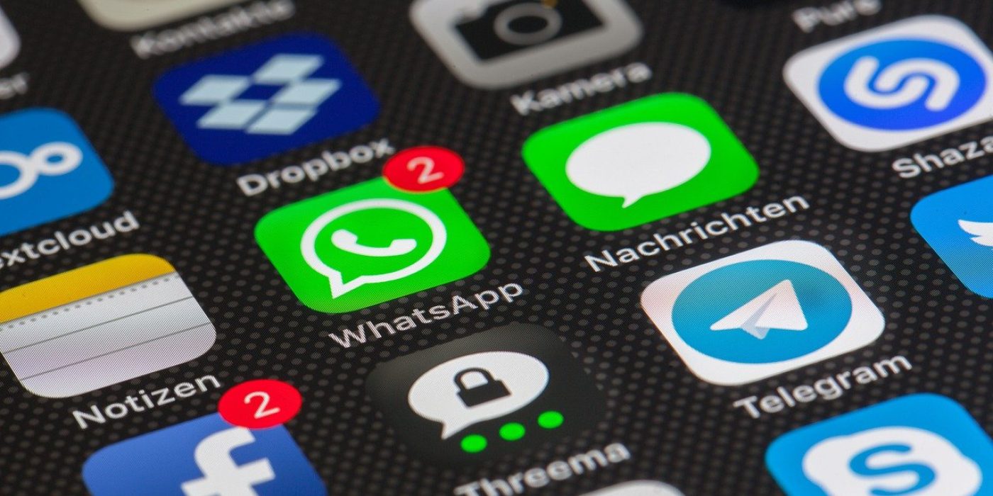 internet, whatsapp, smartphone-3113279.jpg