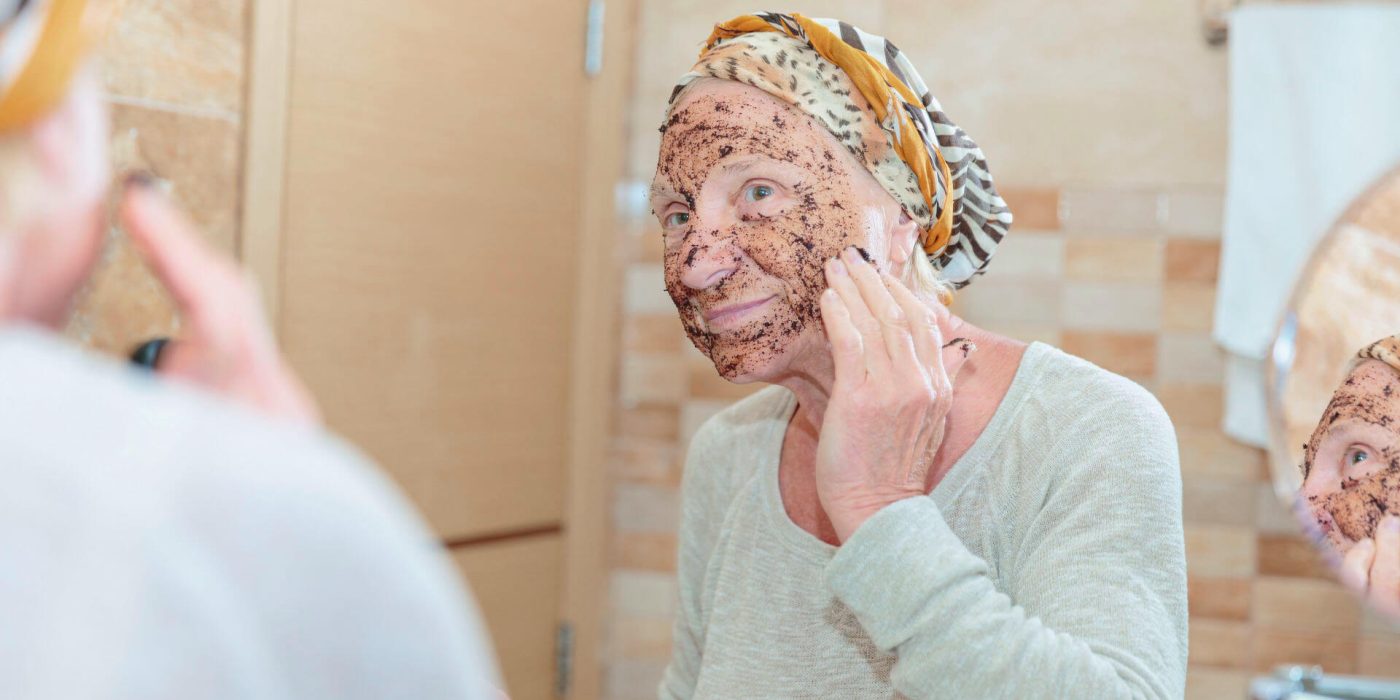 tipps fuer trockene haut im alter senioren ratgeber